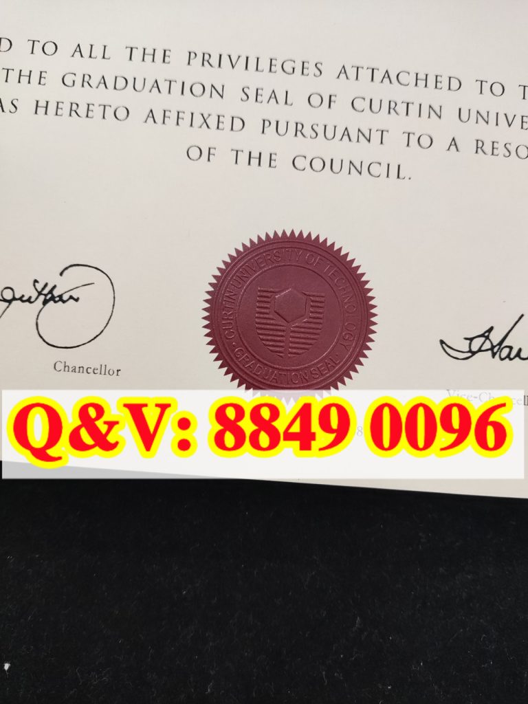 实拍澳大利亚科廷大学 Curtin University 官方硕士学位证书底部局部细节,居中酒红色锯齿外圆浮雕毕业钢印,印刻完整校名「CURTIN UNIVERSITY OF TECHNOLOGY GRADUATION SEAL」,左右分别为校长、副校长手写签名,钢印下方标注 2025 年 11 月 7 日颁证日期与专属证书流水编号 658112;浮雕凹凸肌理、锯齿边框、文字压印为原版证书核心防伪鉴别点,澳洲 TEQSA、中国留服学历核验关键参照细节,可搭配完整学位证书、硕士成绩单成套使用。