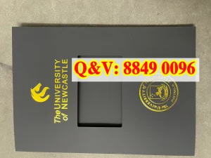 澳大利亚纽卡斯尔大学毕业证学位证书封套完整解析...